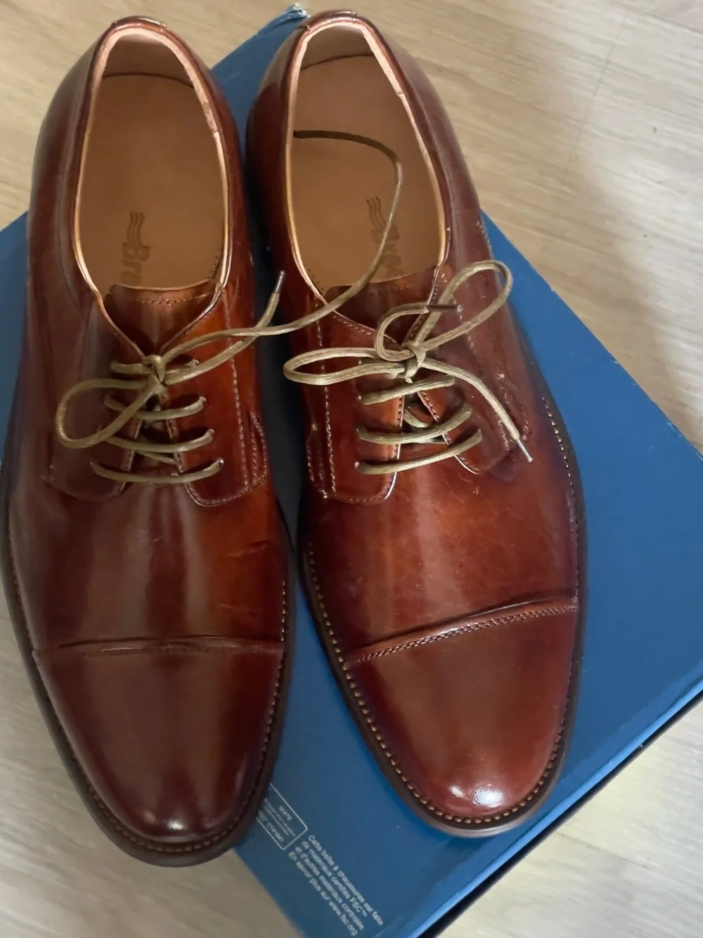 Men's Tan Leather Cap-Toe Derby Shoes